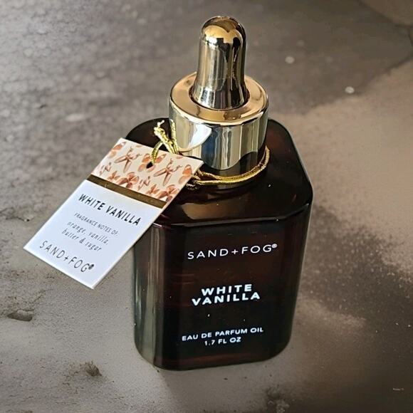 Sand And Fog Eau de Parfum Oil 1.7 oz White Vanilla New Parfum Oil - Picture 2 of 3